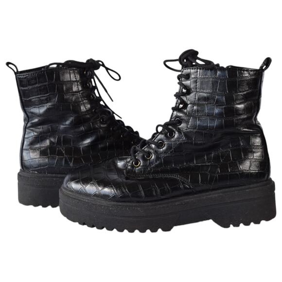 Black Faux Leather Croc Combat Boots – Platform Lace-Up – Size 7 Extra Wide - Picture 7 of 9